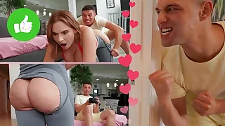 BANGBROS - Johnny Love Pranks His Girlfriend Brandy Renee For Mangle